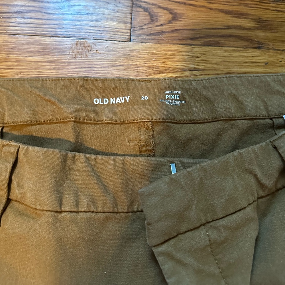 Old Navy Pixie Pants